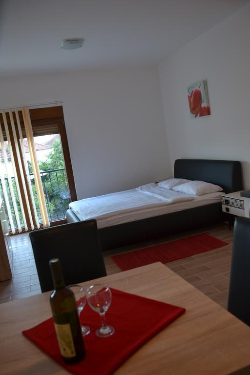 Apartments Porat 티바트 외부 사진